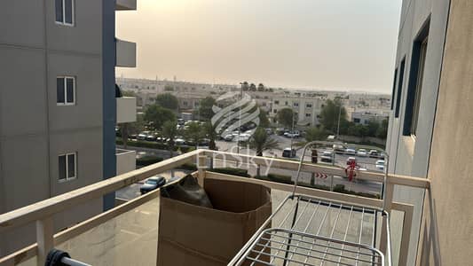 شقة 2 غرفة نوم للايجار في الريف، أبوظبي - شقة في بناية 1،الریف داون تاون،الريف 2 غرف 85000 درهم - 12492436