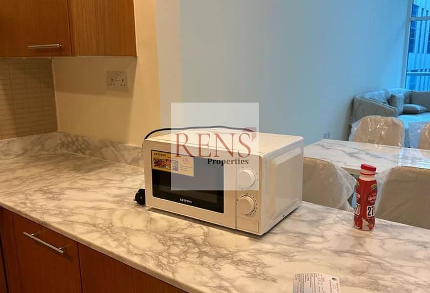 Fully Furnished | Spacious Unit | Pool View - Image 7