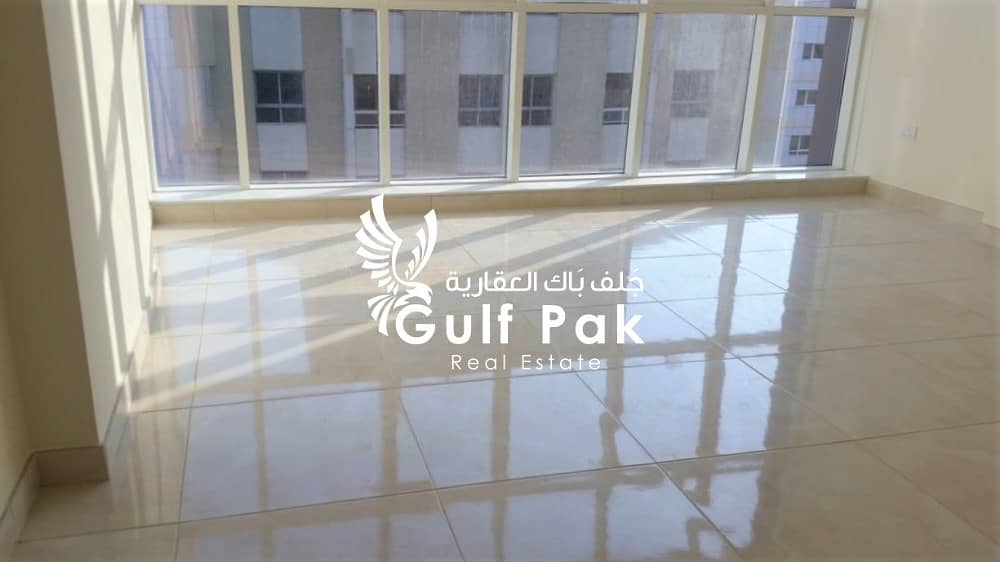 Enchanting 3BHK with parking near Mina Corniche