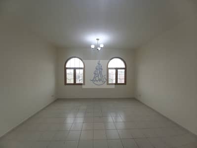Studio for Rent in International City, Dubai - 1fa35969-44f3-442b-af6c-4d152d413705. jpg