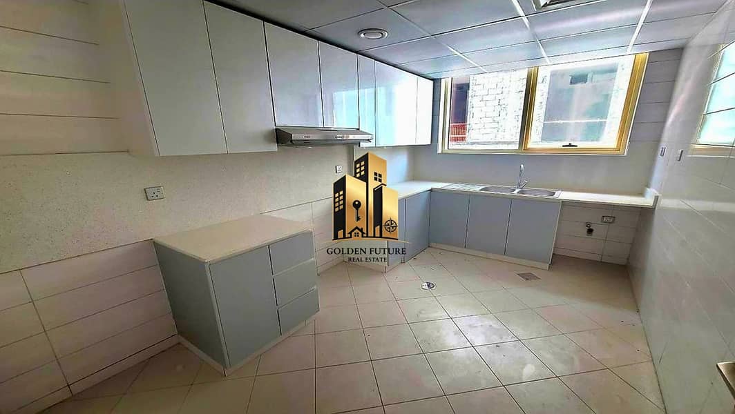 10 Screenshot_20250813_002156_Property Finder. jpg