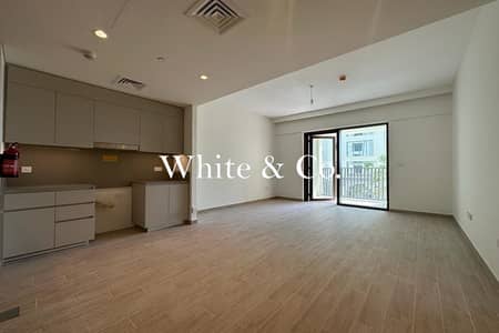 1 Bedroom Apartment for Sale in Dubai Creek Harbour, Dubai - Vacant Now | Creek Beach View | Spacious