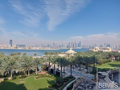 Studio for Sale in Palm Jumeirah, Dubai - Fully Furnished | Prime Location | Sea View