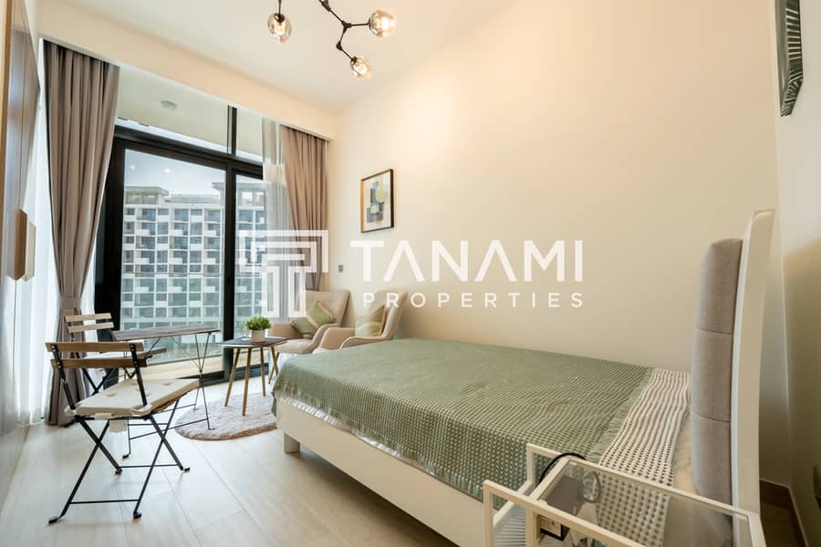 Community View | Fully Furnished | Modern Unit