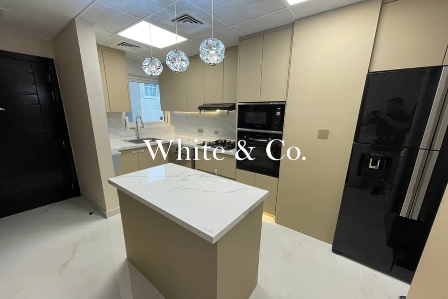 Upgraded | Extended | Vacant on Transfer