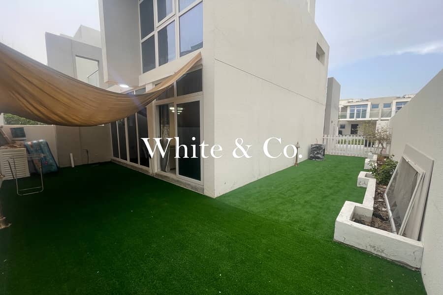 Upgraded | Extended | Vacant on Transfer - Image 6