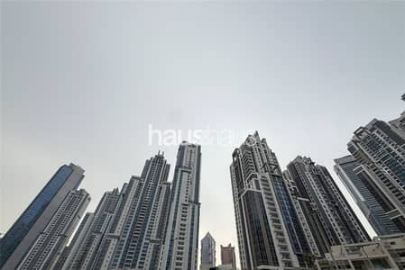 2 Bedroom Apartment for Sale in Business Bay, Dubai - Executive Tower | Spacious | Well maintained