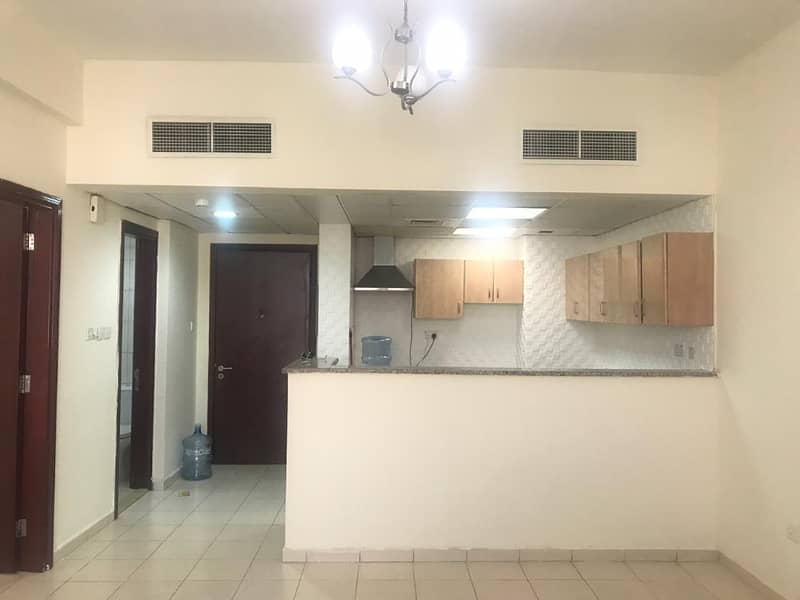 One Bedroom Availible in International City