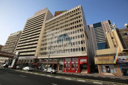 Shop for Rent in Deira, Dubai - G56A3304 (800x533). jpg