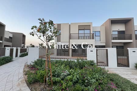 4 Bedroom Townhouse for Sale in Dubailand, Dubai - Corner Plot | Handover Q4 | Community Expert