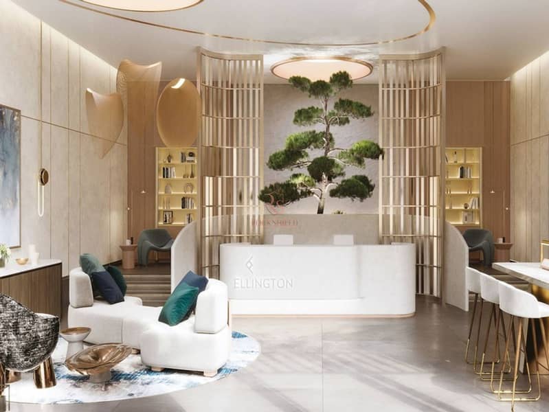 Huge Layout | Luxury View | Prime Location