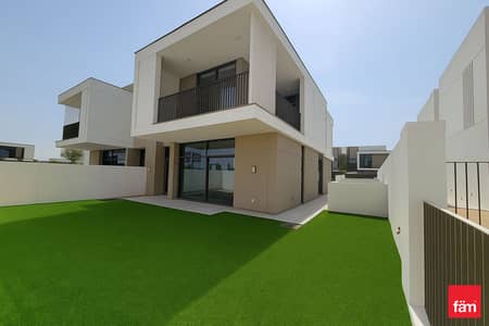 4 Bedroom Villa for Rent in Al Furjan, Dubai - LANDSCAPED|SINGLE ROW|READY TO MOVE| ALL ENSUITE
