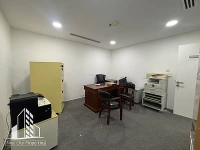 مکتب  للايجار في الخالدية، أبوظبي - IMG-20250807-WA0003. jpg