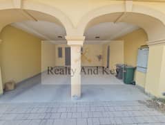 Corner Unit | Big Garden | Ready to Move