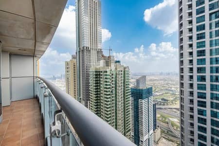 1 Bedroom Flat for Rent in Dubai Marina, Dubai - High Floor | Close to Tram | Unfurnished