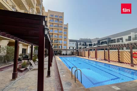 2 Bedroom Apartment for Sale in Jumeirah Village Circle (JVC), Dubai - Elegant 2BR | Study and Terrace | Motivated Seller