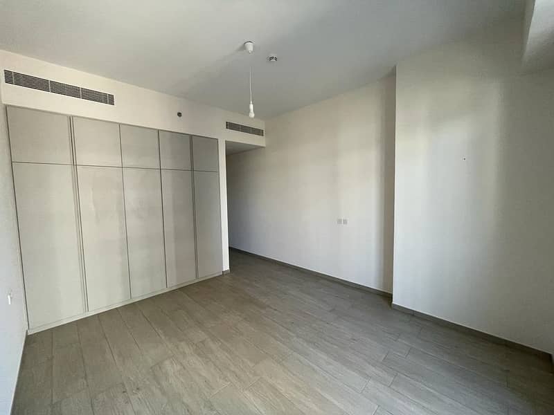 2 Bed closet. jpeg