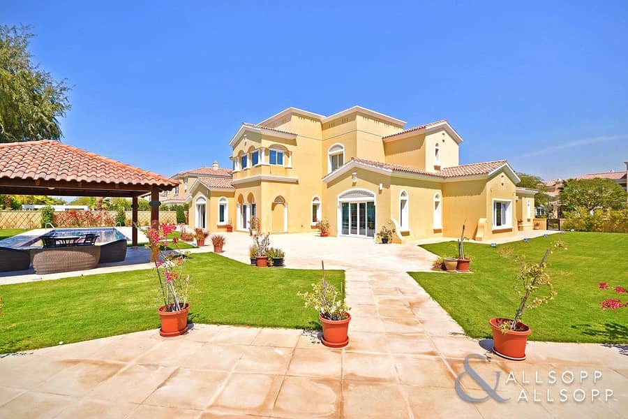 5 Bed | Type K | Upgraded | Private Pool 5 Bed | Type K | Upgraded | Private Pool