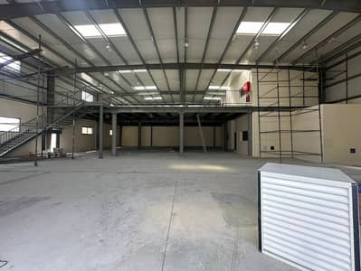阿联酋工业城， 夏尔迦 仓库待售 - 41751e5e-c515-4a74-9f37-c1eb9fde76a0. jpeg