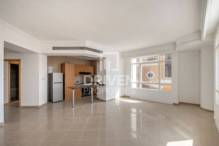 2 Bedroom Flat for Sale in Dubai Marina, Dubai - Sea View and Rented Apt | Middle Floor | Spacious