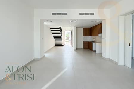 4 Bedroom Townhouse for Rent in Town Square, Dubai - Spacious Modern Design | Green Belt | Brand New