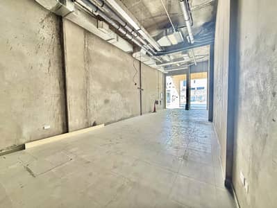 Shop for Rent in Hoshi, Sharjah - IMG_6567. jpg