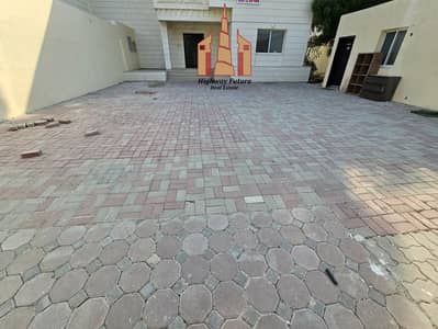 فيلا تجارية  للايجار في الحزانة، الشارقة - 58035. jpg
