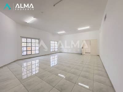 5 Bedroom Villa for Rent in Umm Suqeim, Dubai - Bright + Spacious | Vacant | Pool + Garden