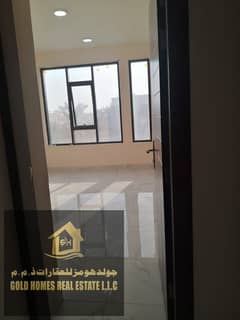 شقة مميزه للإيجار في الروضة 1 بناء جديد صالة منفصلة وحمامين وبلكونة مجهزة بمكيفات
