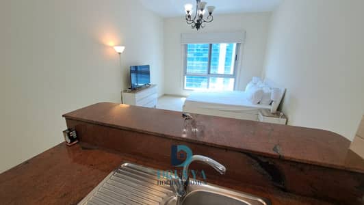 Studio for Rent in Dubai Marina, Dubai - M1. jpg