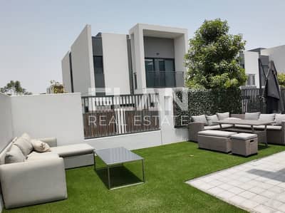 4 Bedroom Villa for Rent in Dubailand, Dubai - 6693b6e6-a2c5-47a4-8702-3741d0f4d7fd. jpg