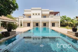 Luxury Lakefront Mansion | Private Pool