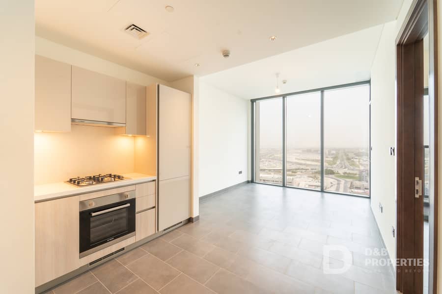 位于苏巴哈特兰社区，巅峰大厦，巅峰大厦B座 1 卧室的公寓 110000 AED - 12505455
