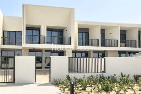 3 Bedroom Townhouse for Sale in Town Square, Dubai - Single Row | Vacant | Green Belt