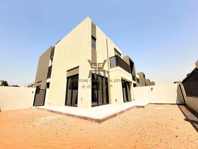 4 Bedroom Villa for Rent in Dubailand, Dubai - 1. jpg