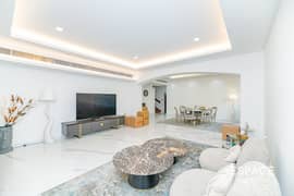 فیلا في السهول 1،السهول 4 غرف 530000 درهم - 9136200