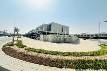 4 Bedroom Villa for Rent in Dubai South, Dubai - Corner Villa | Phase 3 | Roof Access