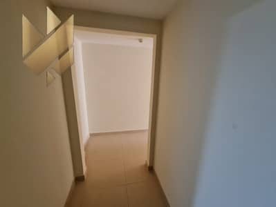 姆瓦伊莱社区， 夏尔迦 2 卧室单位待租 - صورة واتساب بتاريخ 1447-02-20 في 10.19. 31_4762cb05. jpg