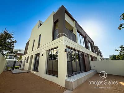 4 Bedroom Villa for Rent in Tilal Al Ghaf, Dubai - 4 BED + MAIDS WITH CLOSE KITCHEN | GREEN BELT