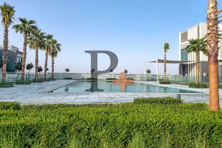 4 Bedroom Villa for Sale in Dubai South, Dubai - On the lake park | Family Oriented | Well kept