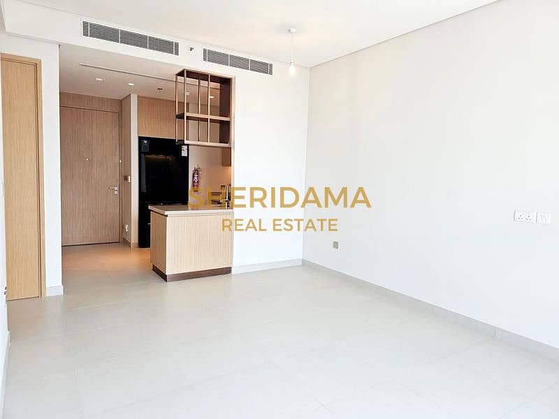 15 R-Downtown-Vida Dubai Mall-Ph16-edited. jpg