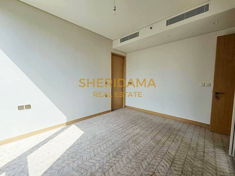 22 R-Downtown-Vida Dubai Mall-Ph23-edited. jpg