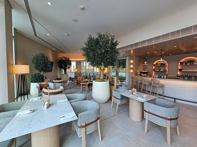 31 Downtown-Vida Dubai Mall-Common-Ph02. jpg