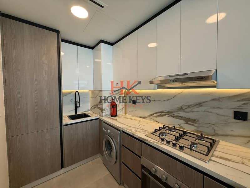 3 555 Park Views,JVT, 1BED, 816 SFT (20). jpg