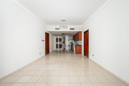 2 Bedroom Flat for Rent in Jumeirah Lake Towers (JLT), Dubai - Full Lake View | Mid Floor | Largest Layout