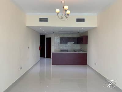 Studio for Rent in Dubai Sports City, Dubai - Unfurnished | Canal View | Bright | Inquire Now