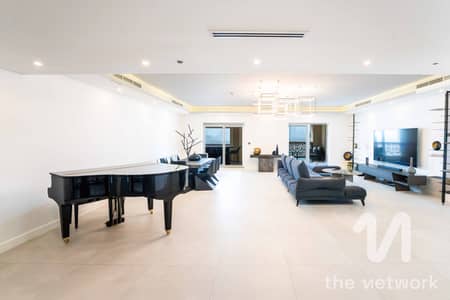 4 Bedroom Flat for Sale in Palm Jumeirah, Dubai - Upgraded 4 Plus Maid | High Floor | Full Palm View