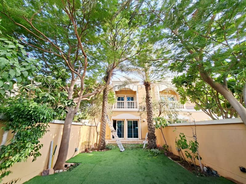 Single Row | Close to Park | Peaceful and Quite