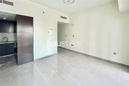 1 Bedroom Apartment for Rent in Business Bay, Dubai - Great Amenities | Prime Location | Unfurnished