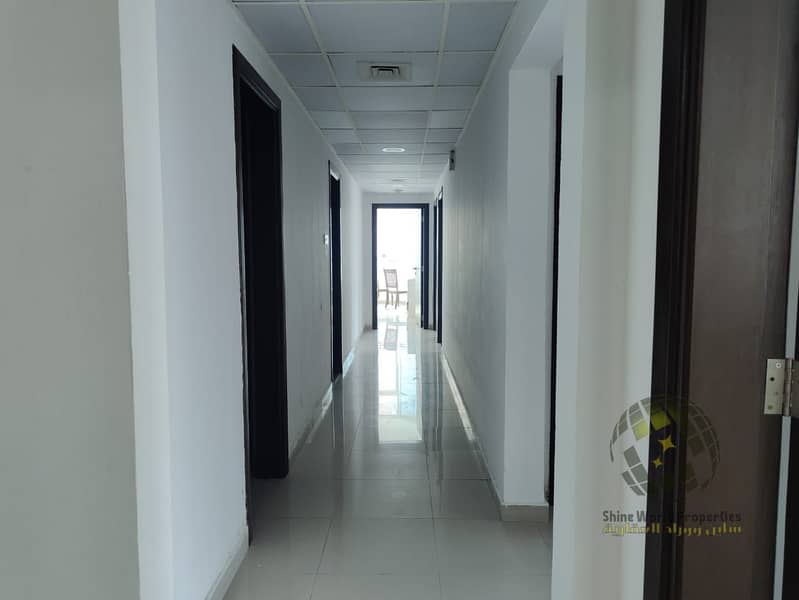 29 09790f9f-81ce-4d08-ab64-c21bed7691c5. jpg